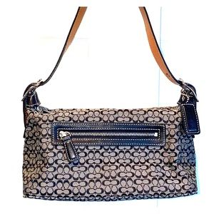 💯Authentic COACH HANDBAG EUC 👜